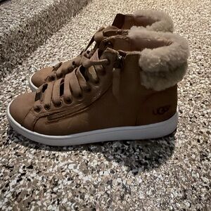 UGG Kids Tan High-Top Sneakers